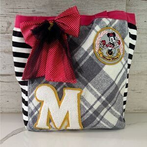Disneyworld resort Minnie Mouse purse bag